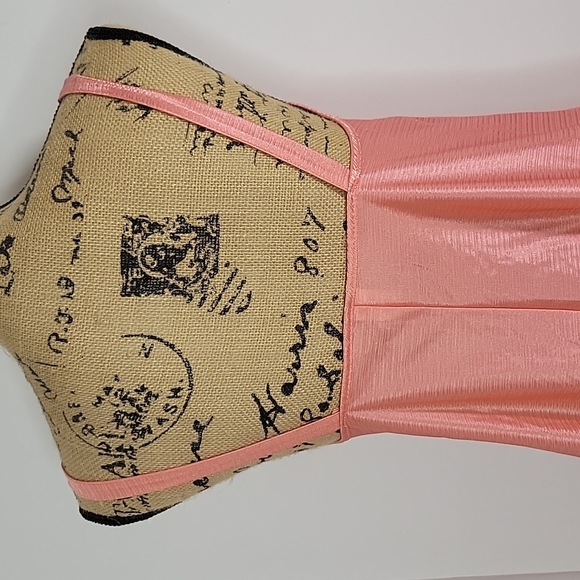 Petra Fashions vintage nightgown size medium - Picture 4 of 5